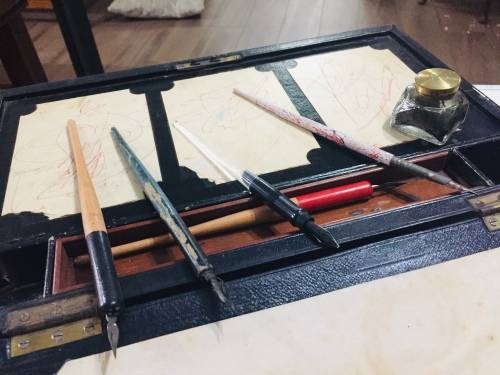 EDWARDIAN TRAVELING WRITING BLOCK WITH KEY - SOMETHING SPECIAL -