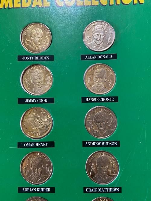 COMPLETE SET 1992 CRICKET COINS