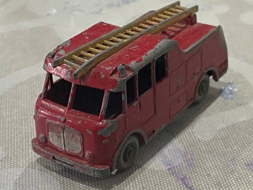 England LESNEY model