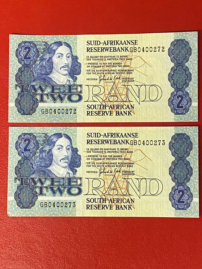 2x SEQUENCE NUMBERED G DE KOCK R2 NOTES UNCIRCULATED