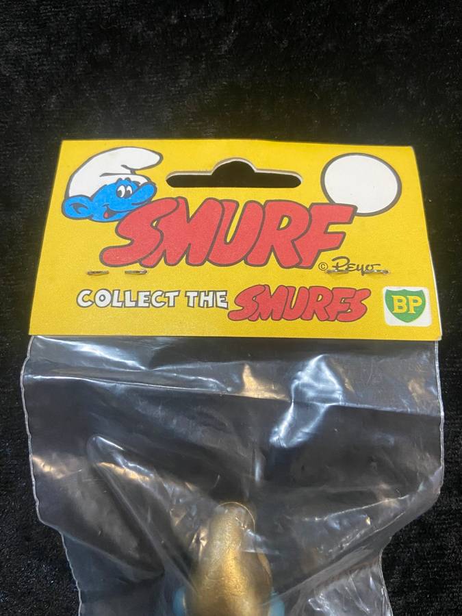 ORIGINAL 1980s PEYO BP FORECOURT SMURF - ORIGINAL PACKAGE -