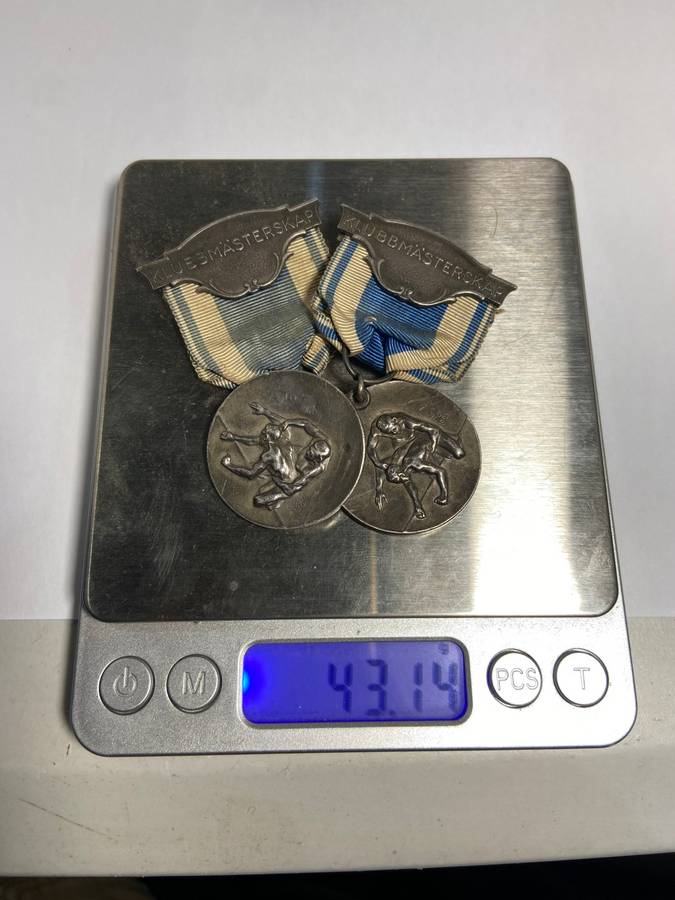 TWO 1930s MEDALS - SWEDISH SILVER -
