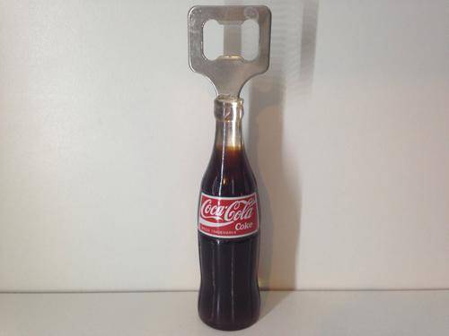 COCA COLA VINTAGE BOTTLE OPENER - GREAT FIND -