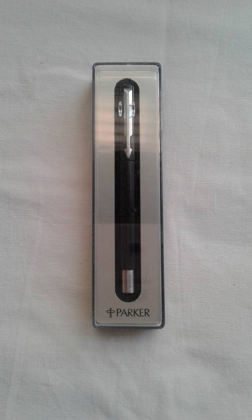 Parker roller ball pen boxed