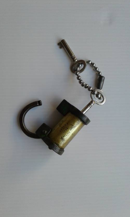 1920s Brass Lock With 2 Keys ,