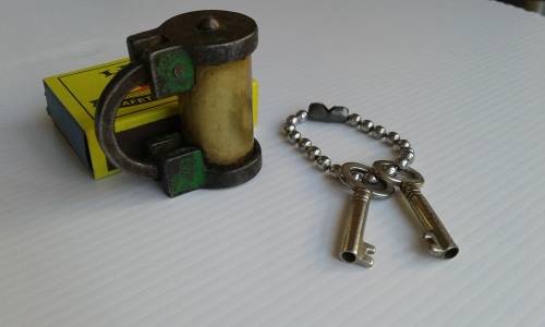 1920s Brass Lock With 2 Keys ,