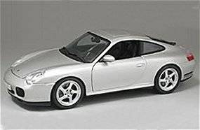Maisto Porsche (996) 911 Carrera 4S