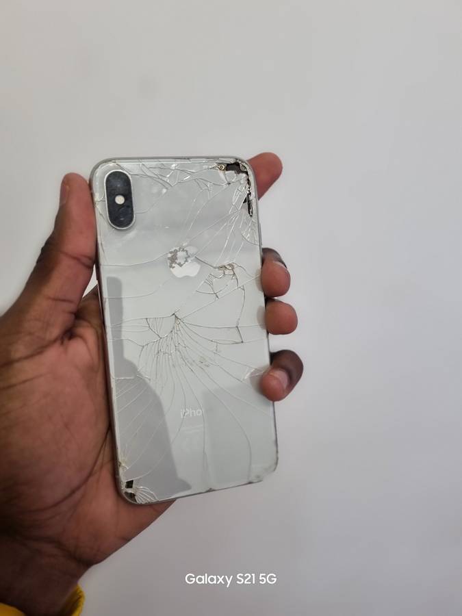 Iphone X, 6 plus ,5,SE Read Descption