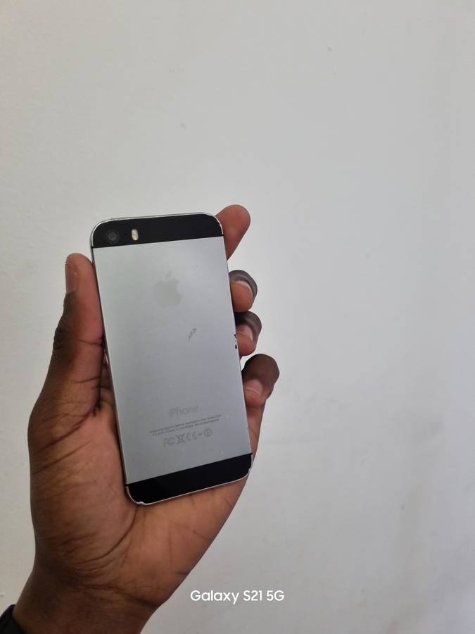 Iphone X, 6 plus ,5,SE Read Descption