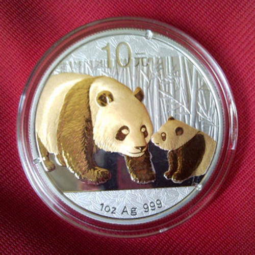 1 Troy oz .999 FINE SILVER Gilded Chinese Panda (Scarce Item!)