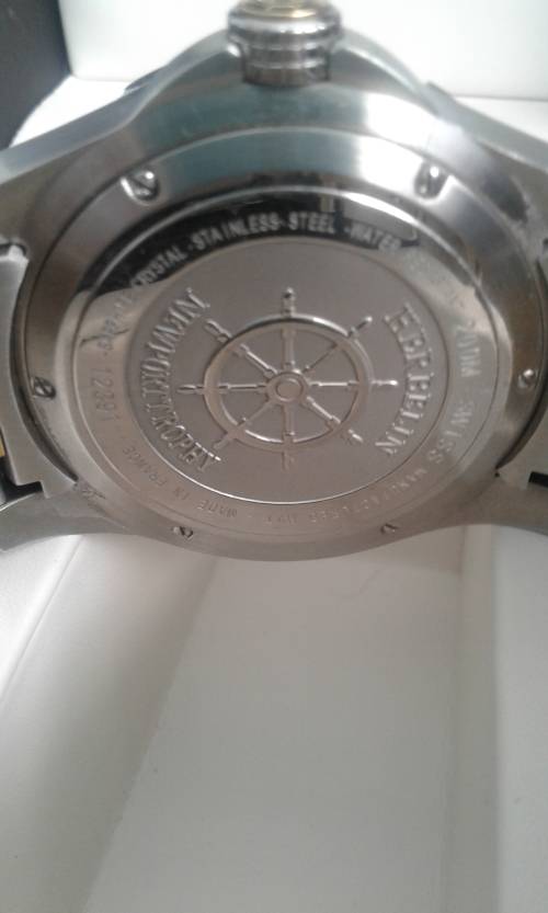 MICHEL HERBELIN EXCLUSIVE MENS WATCH LIKE NEW IN A BOX VALUE AT R14999.99  NEWPORT 200 M