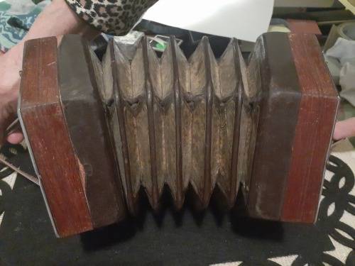 Wheatstone Consertina see (photos)E25