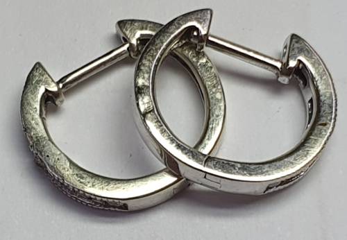 9ct White Gold Earrings