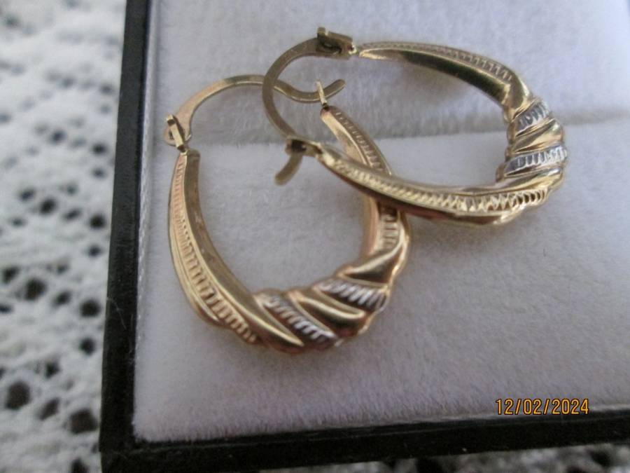 Vintage Genuine Gold Hoop earrings set  in 9ct Genuine yellow and white Gold