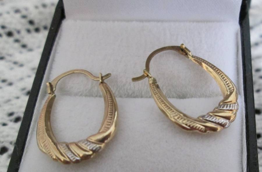 Vintage Genuine Gold Hoop earrings set  in 9ct Genuine yellow and white Gold