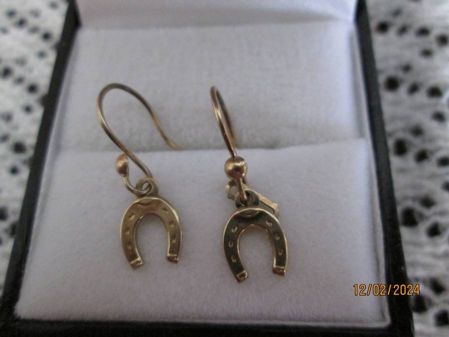 Antique Genuine 9ct Yellow Gold Horseshoe Dangle Earrings