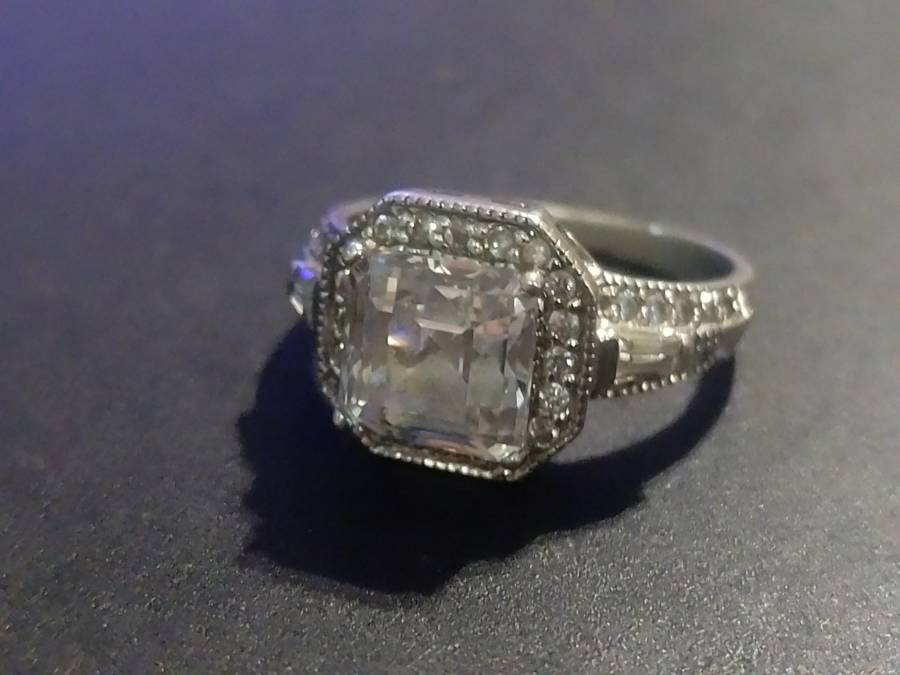 `ANTIQUE` 925 Sterling Silver Ladies Dress Ring.