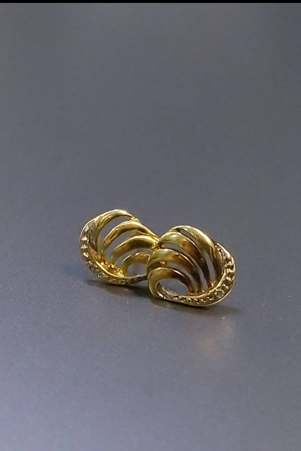 Beautiful `Twist` 9CT Yellow Gold Earrings