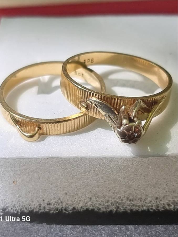 `FLORAL DESIGN` Diamond Engagement and Wedding Ring, Set in 9CT Yellow Gold.( Genuine Gold)