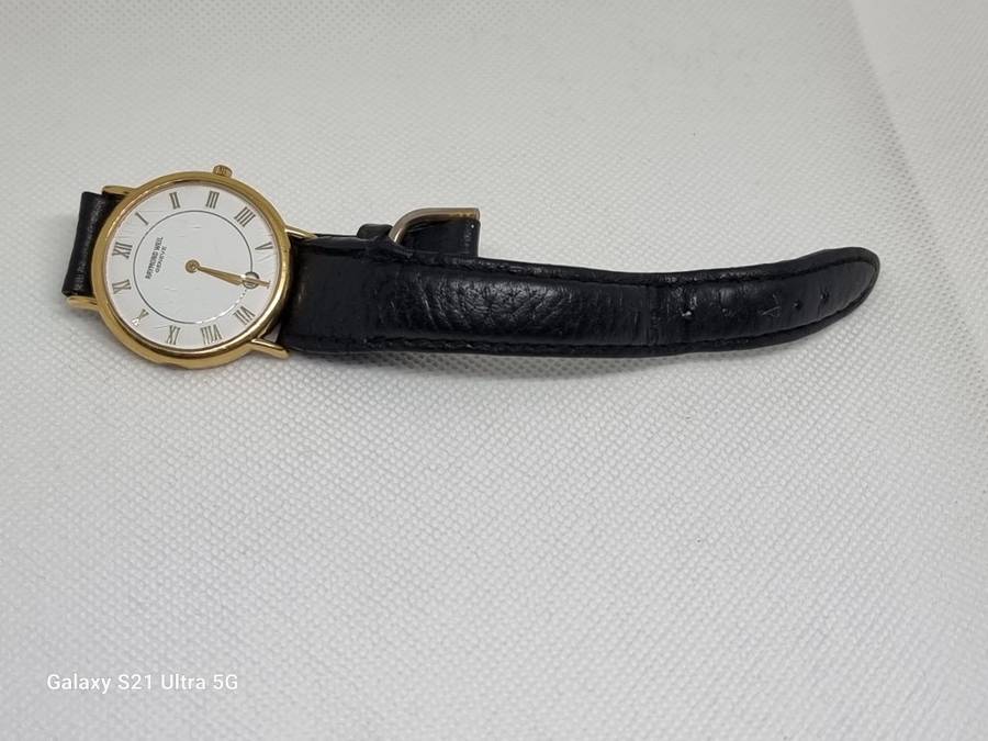 `RAYMOND WEIL`  Geneve 18CT Gold Plated Mens Watch.