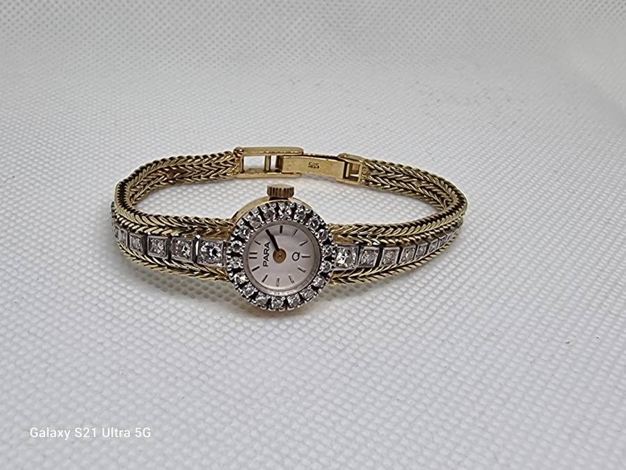 `ONE CARAT DIAMOND` Ladies Watch Set in `14CT YELLOW GOLD` .(Genuine Gold and Natural Diamonds)
