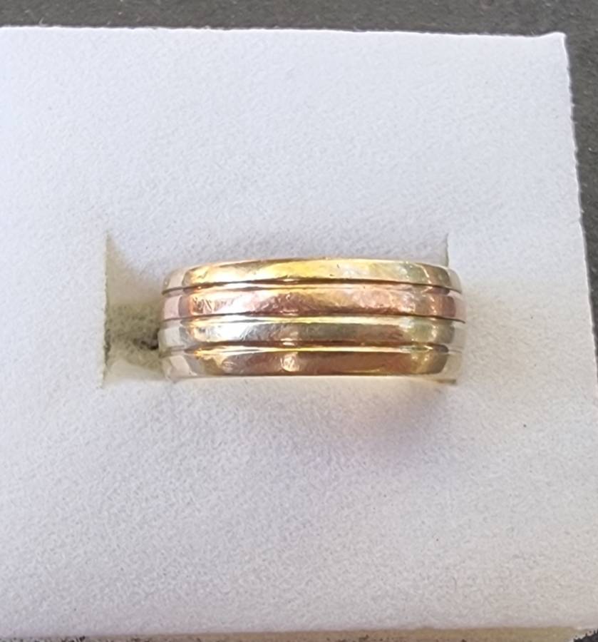 `TRIPPLE TONE` 9CT Yellow, Rose and White Gold Fashion Ring. ( Genuine Gold)