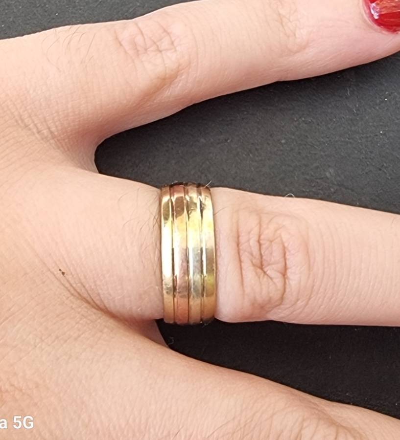 `TRIPPLE TONE` 9CT Yellow, Rose and White Gold Fashion Ring. ( Genuine Gold)