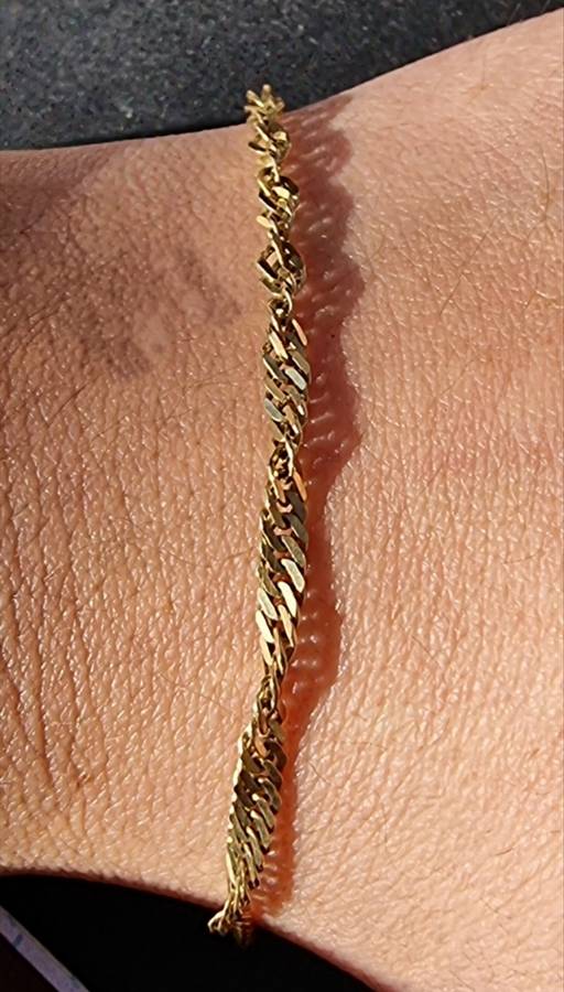`ITALY` 9CT Yellow Gold `ROPE CHAIN` Bracelet ( Genuine Gold.)