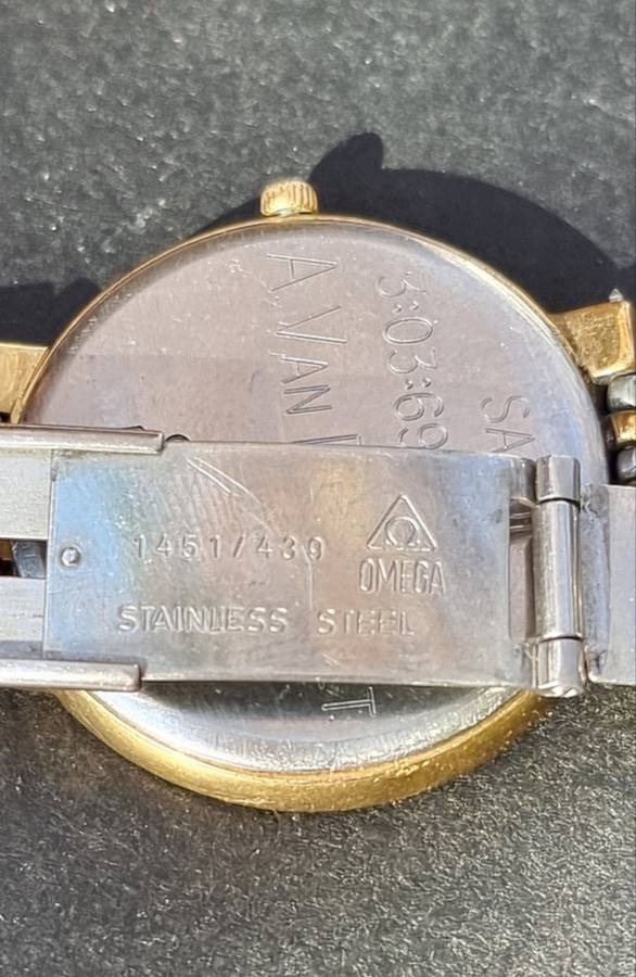 "PERFECT WORKING CONDITION"`OMEGA` De Ville Men`s  Gold Two Tone Watch. (Genuine)