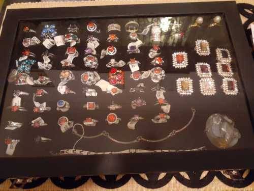 Christmas Combo 2 Costume Jewellery (Rings with display Case) see photos..E22