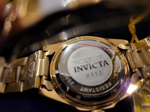 INVICTA PRO DIVER GOLD PLATED 40MM 200M WATER RESISTANT