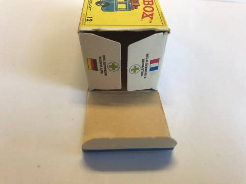 MATCHBOX LESNEY 12 SAFARI LAND ROVER with Original Box