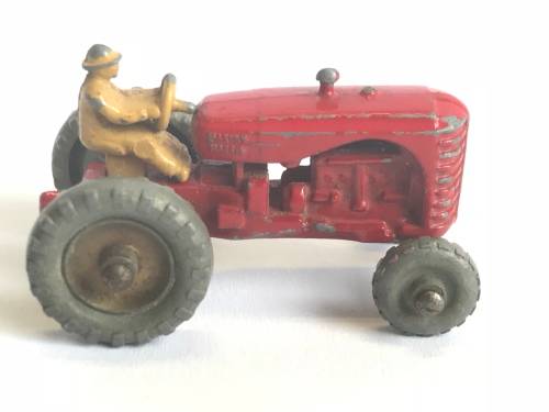 Moko Lesney Matchbox 4 - Massey Harris Tractor