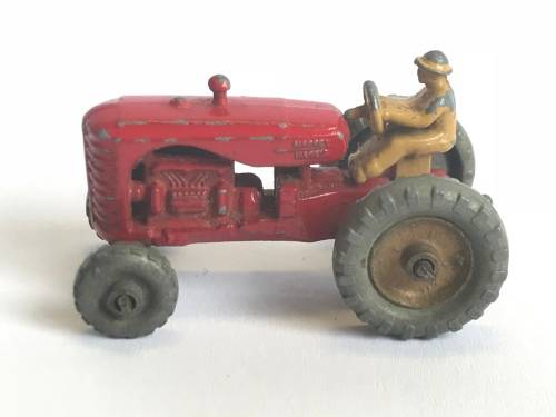 Moko Lesney Matchbox 4 - Massey Harris Tractor