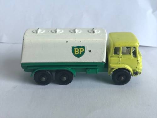 Matchbox Lesney Bedford BP Tanker Truck No. 25 with Original Box