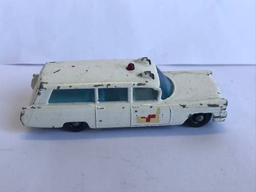 Matchbox Lesney 54 b Cadillac Ambulance