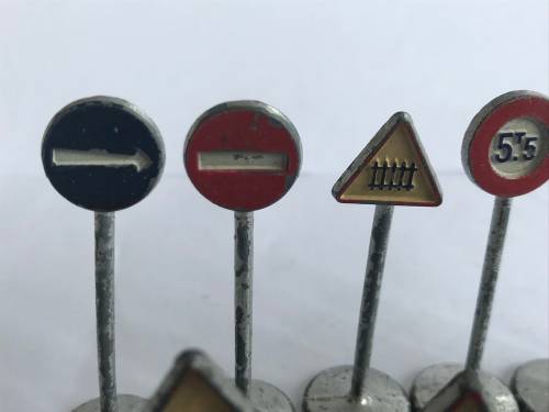 Vintage Dinky Toys #771 Set Of 9 out of 12 Road Signs -RARE