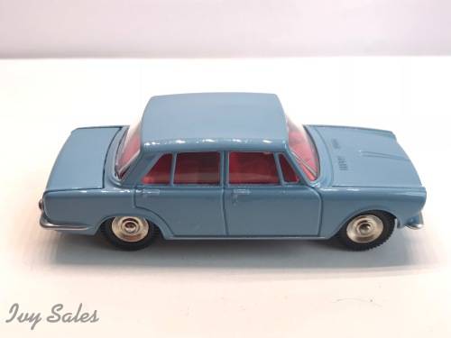Atlas Edition - DINKY TOYS 523 - Simca 1500 sedan