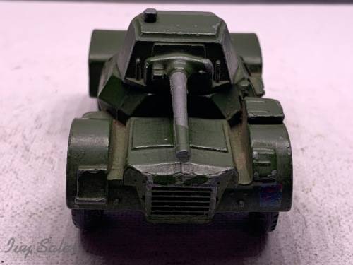 Dinky Toys #670 ARMOURED CAR