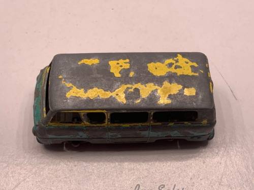 Lesney Matchbox #70 Thames Estate Car