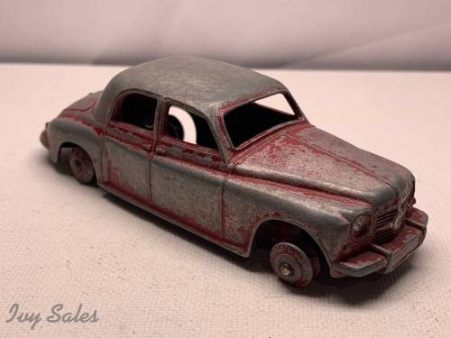 DINKY TOYS #156 Rover 75