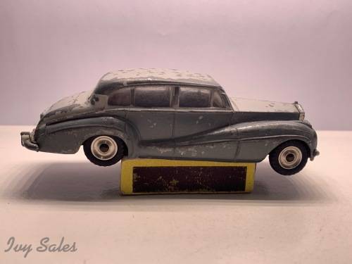 DINKY TOYS #150 ROLLS ROYCE SILVER WRAITH
