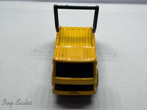 MATCHBOX SKIP TRUCK
