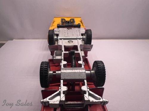 DINKY TOYS #438 - FORD D 800 TIPPER TRUCK WITH SNOWPLOW