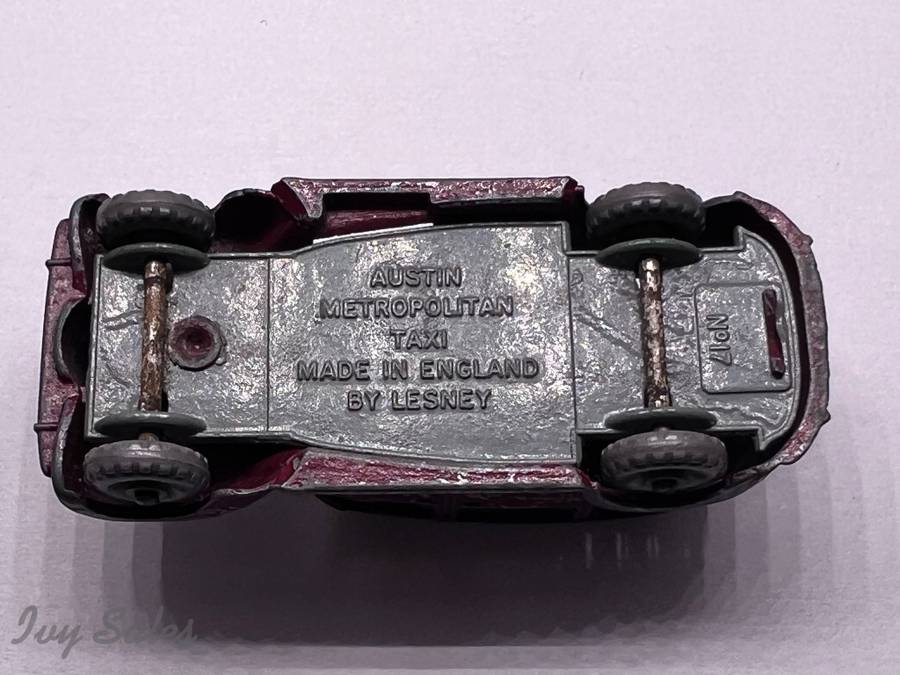 MATCHBOX TOYS #17 METROPOLITAN TAXI