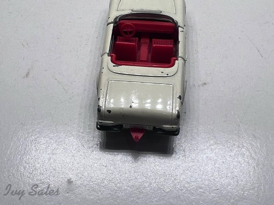 Matchbox Lesney #27 Mercedes 230 SL
