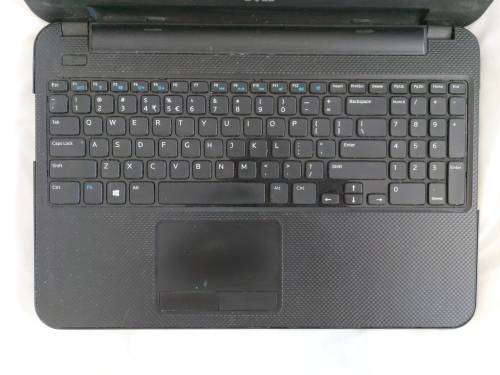 Dell inspirion 15 core i5 Laptop - SSD