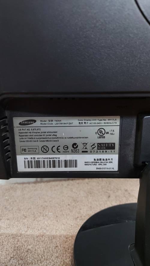Samsung 17` Monitor