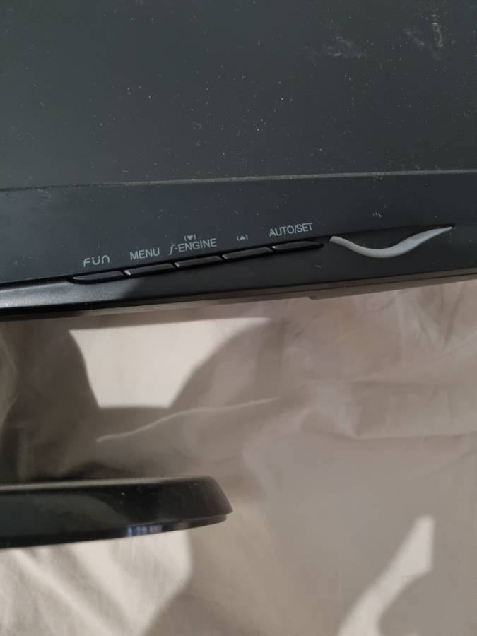 LG Flatron 22` Monitor