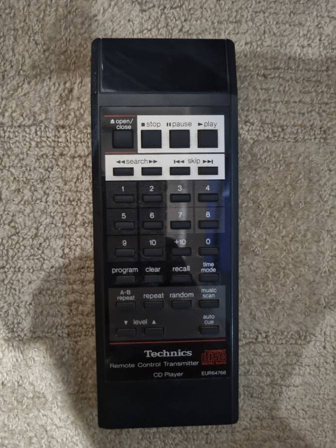 Technics compact disc player